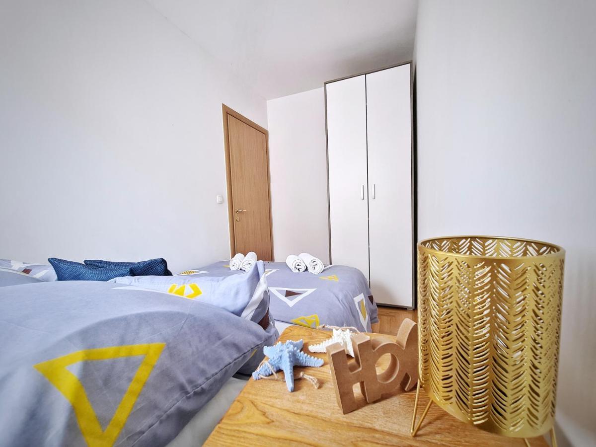 Luxury Apartment Salona Eksteriør billede