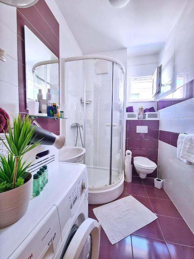 Luxury Apartment Salona Eksteriør billede